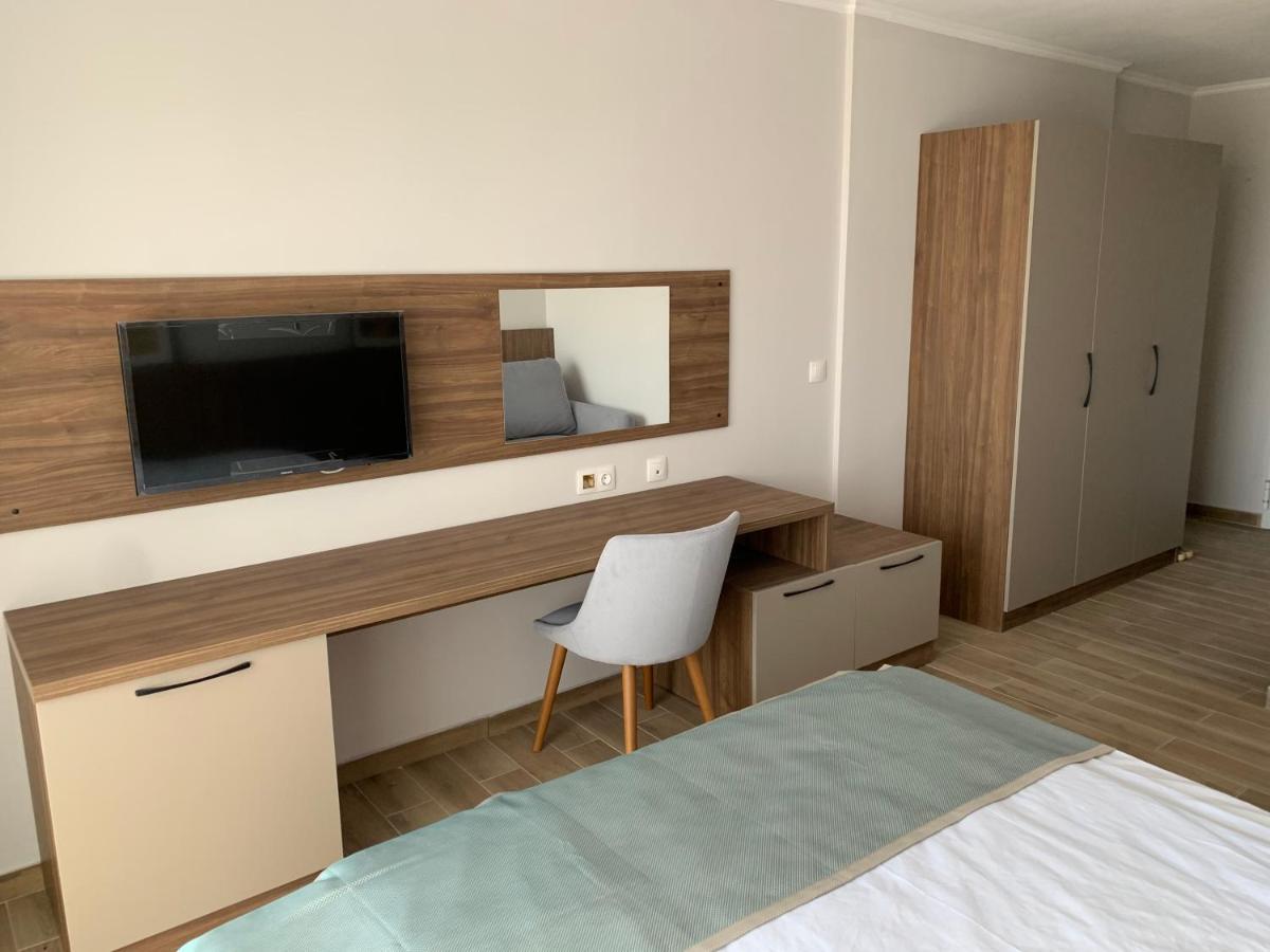 Cinema Hotel Πριμόρσκο Εξωτερικό φωτογραφία