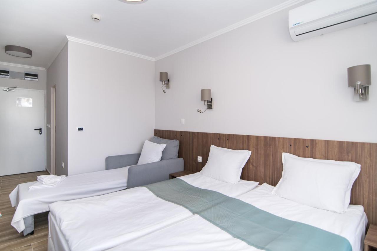 Cinema Hotel Πριμόρσκο Εξωτερικό φωτογραφία