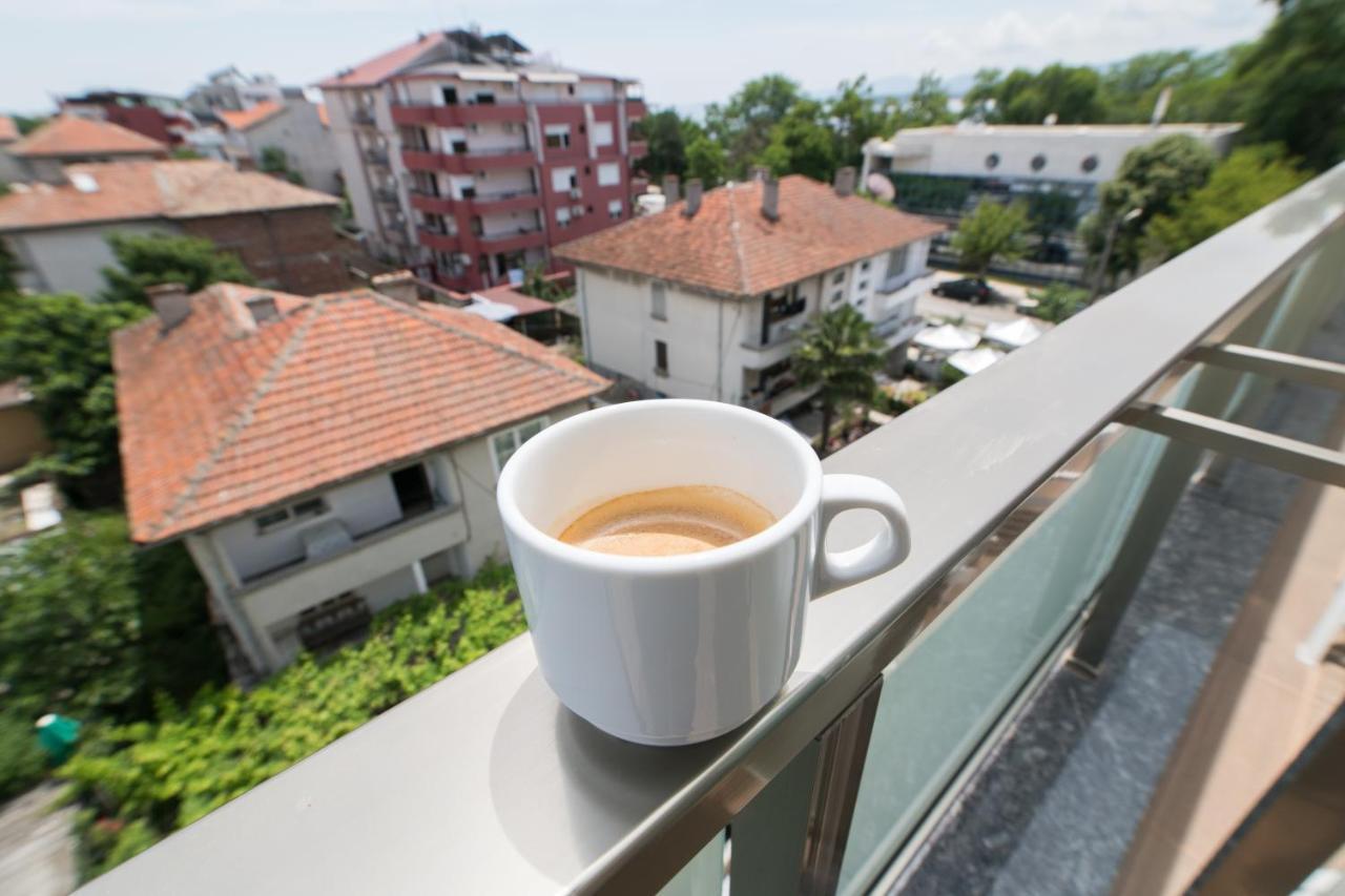 Cinema Hotel Πριμόρσκο Εξωτερικό φωτογραφία