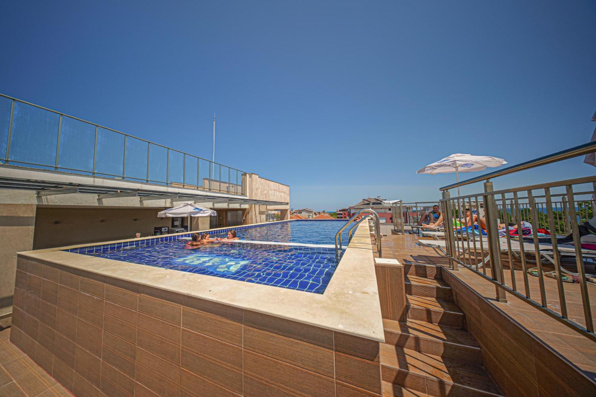 Cinema Hotel Πριμόρσκο Εξωτερικό φωτογραφία